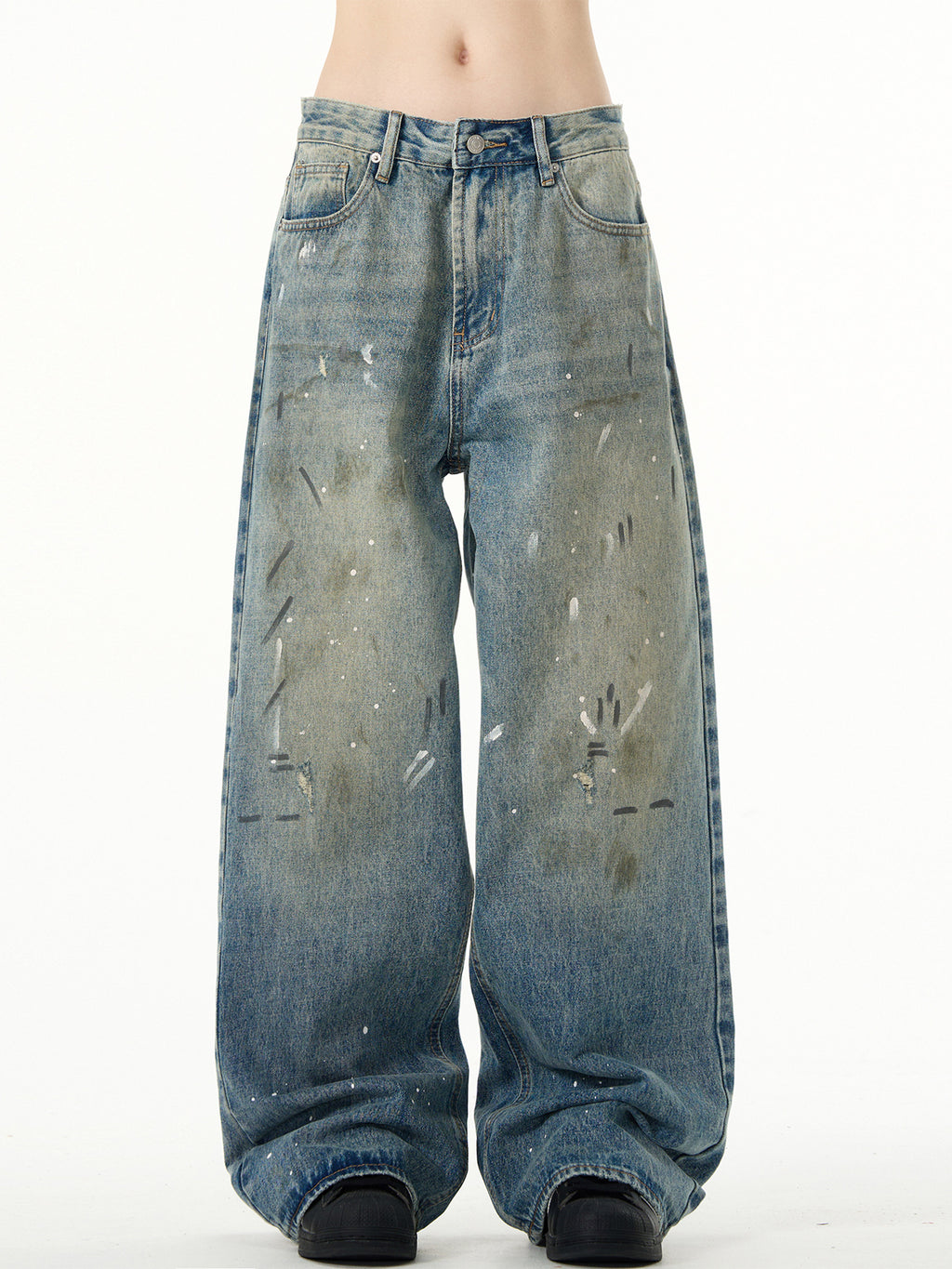 Studio Wash Wide Jeans