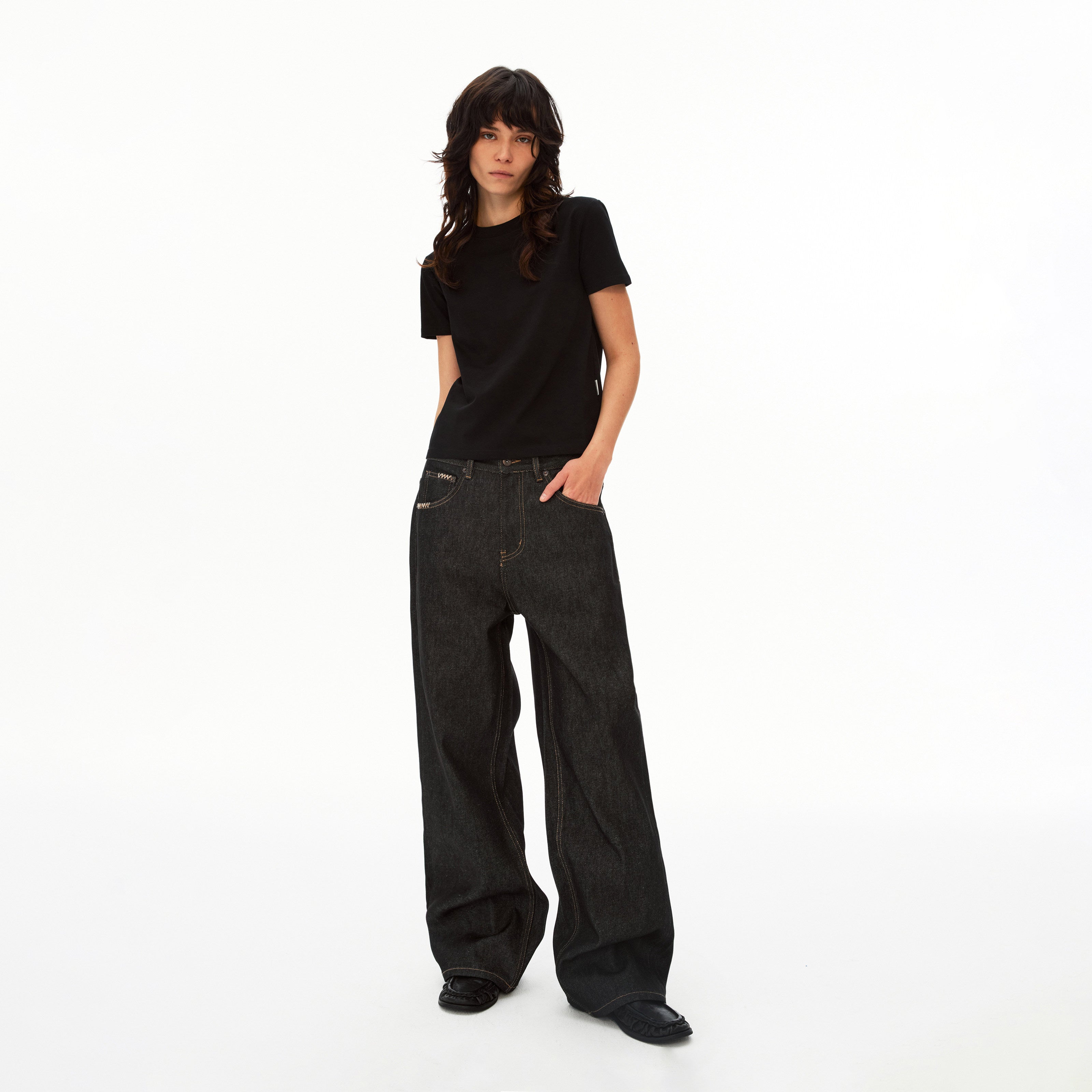 Vanta Core Straight Denim