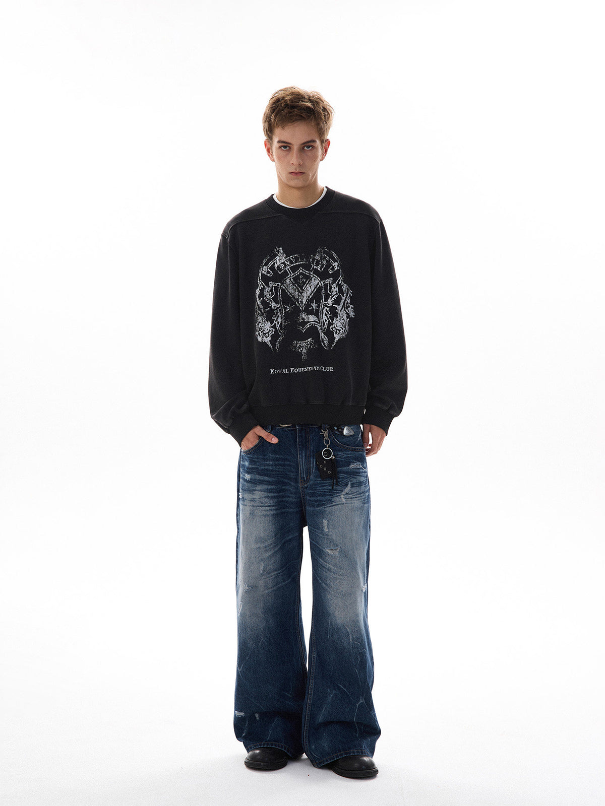 Ruin Crest Graphic Crewneck