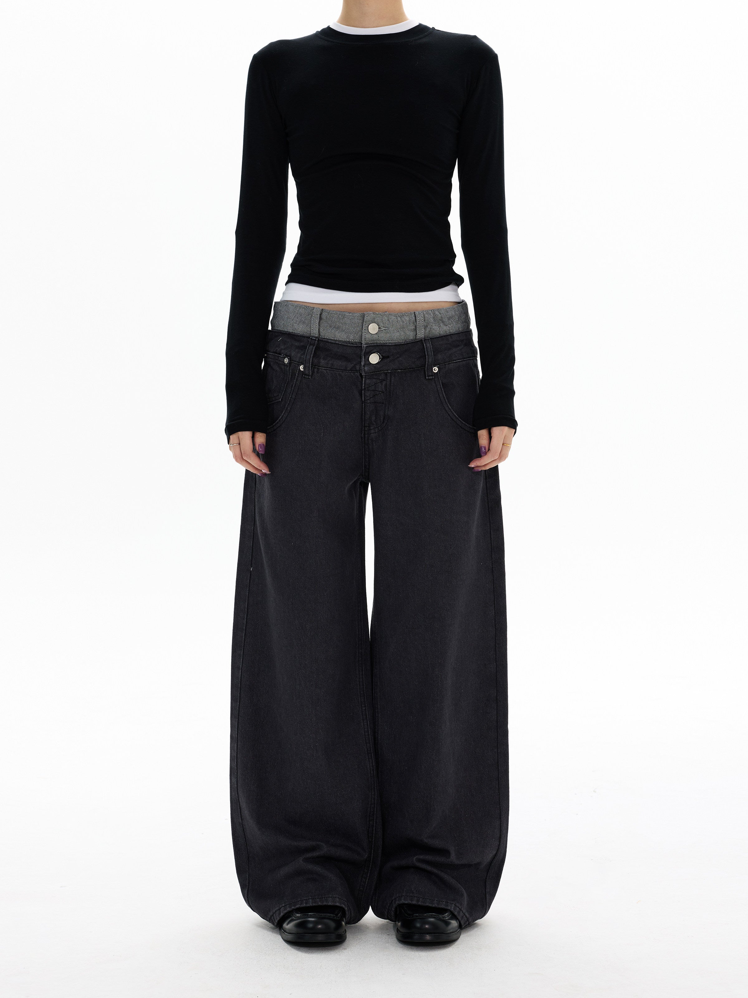 Noir Arc Denim