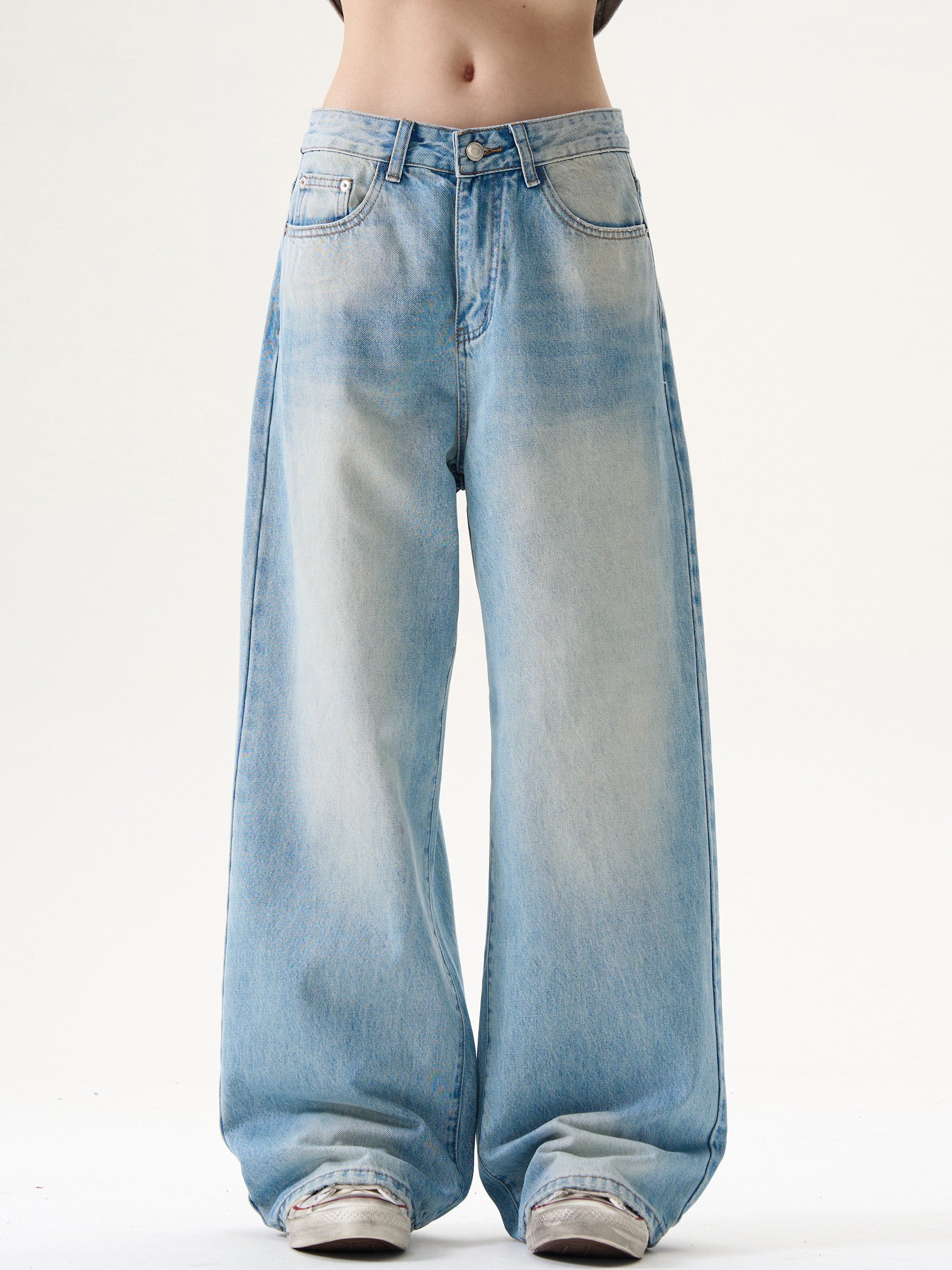 Vintage Light Wash Jeans