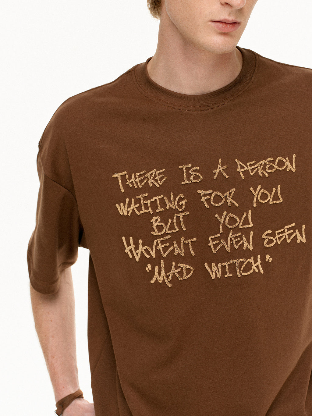 Verse Script Tee