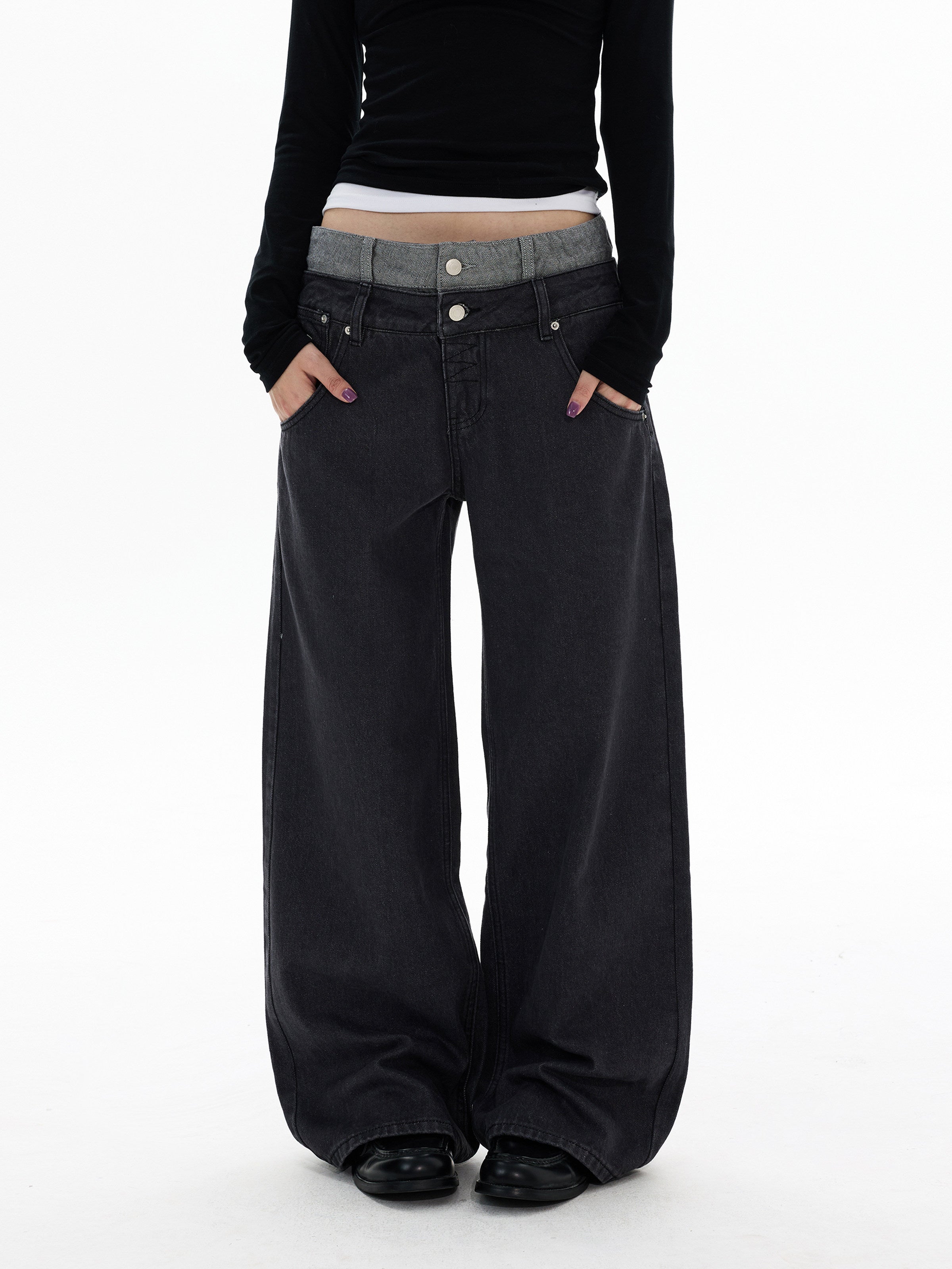 Noir Arc Denim