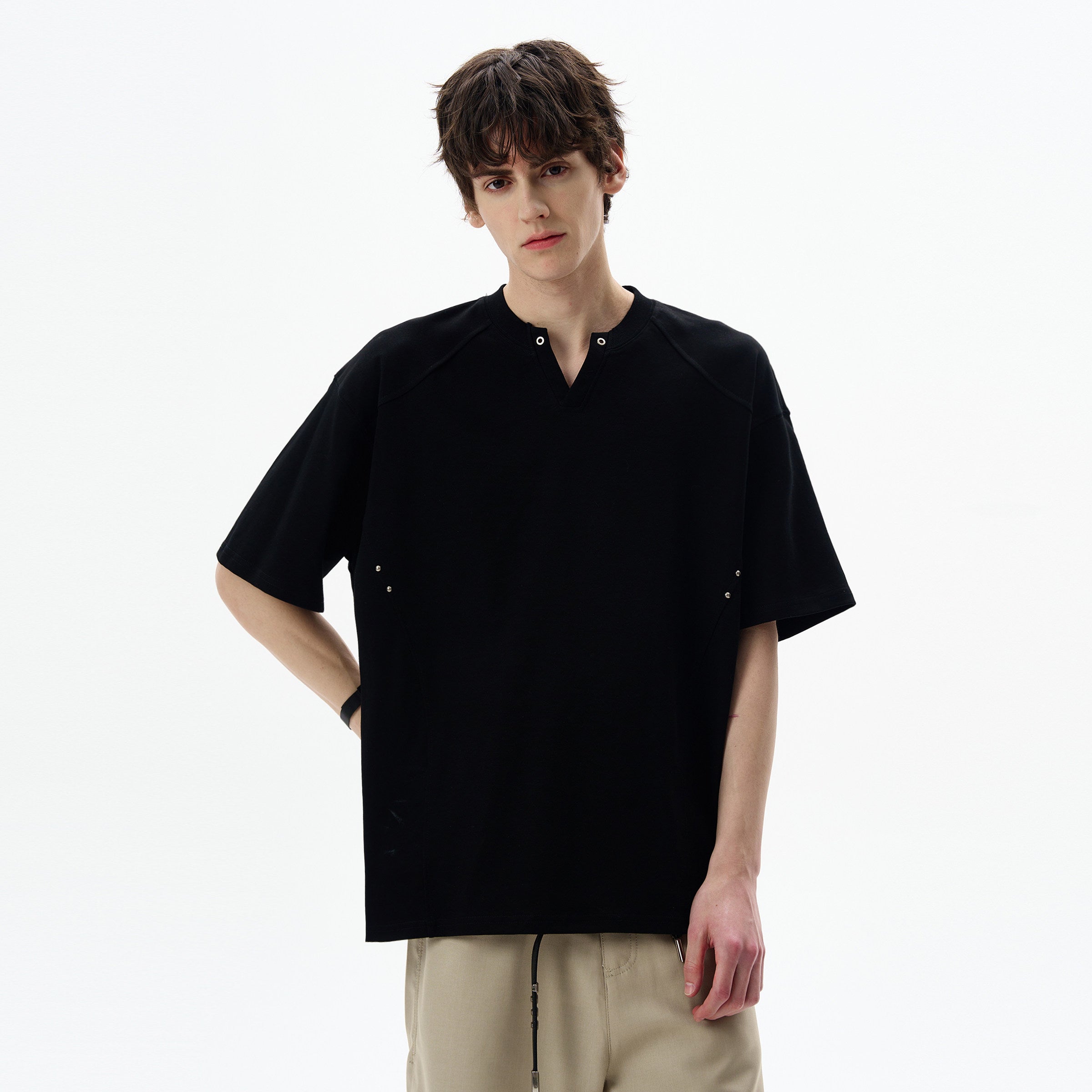 Aven Split-Collar Tee