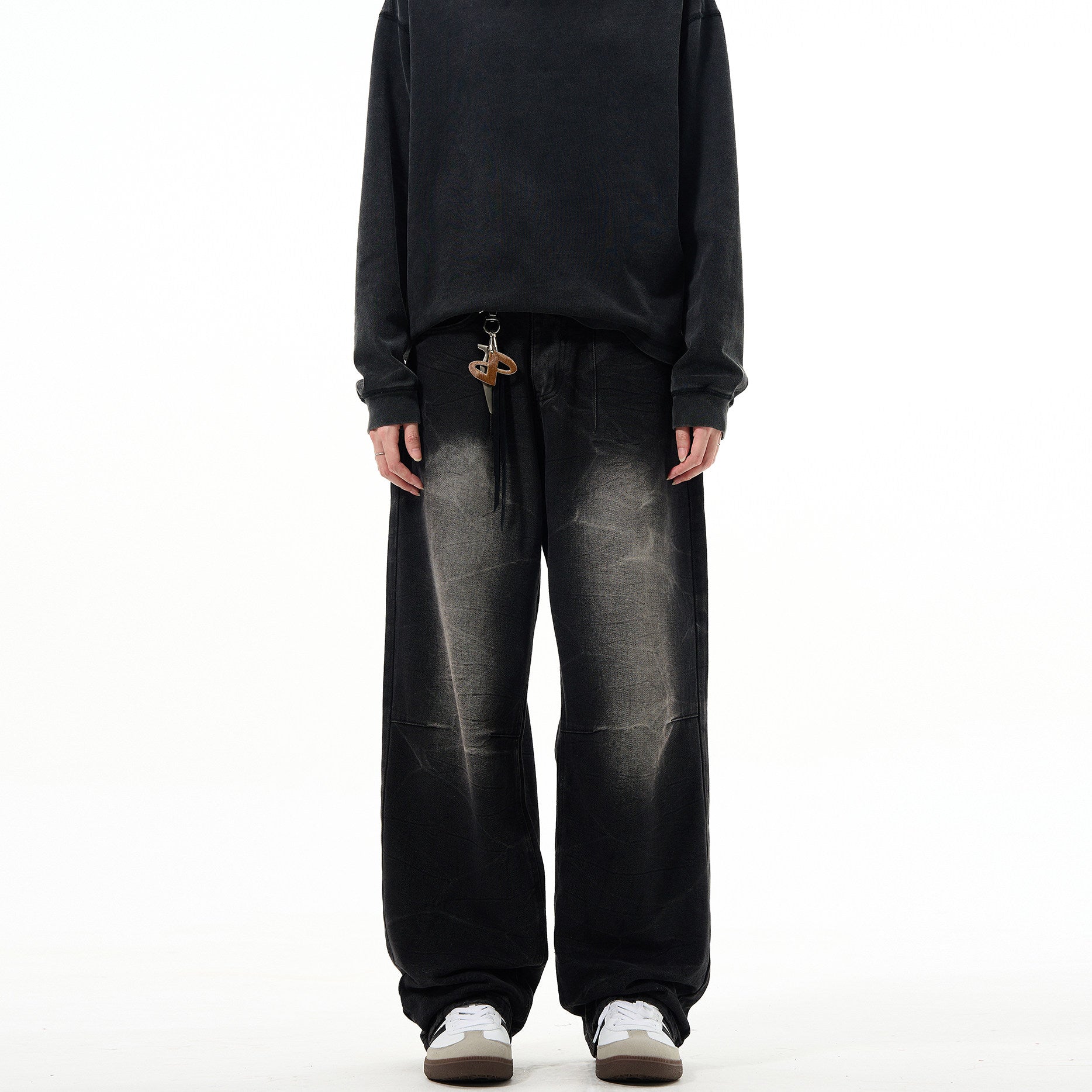 Street Line Sandblasted Wide-Leg Jeans