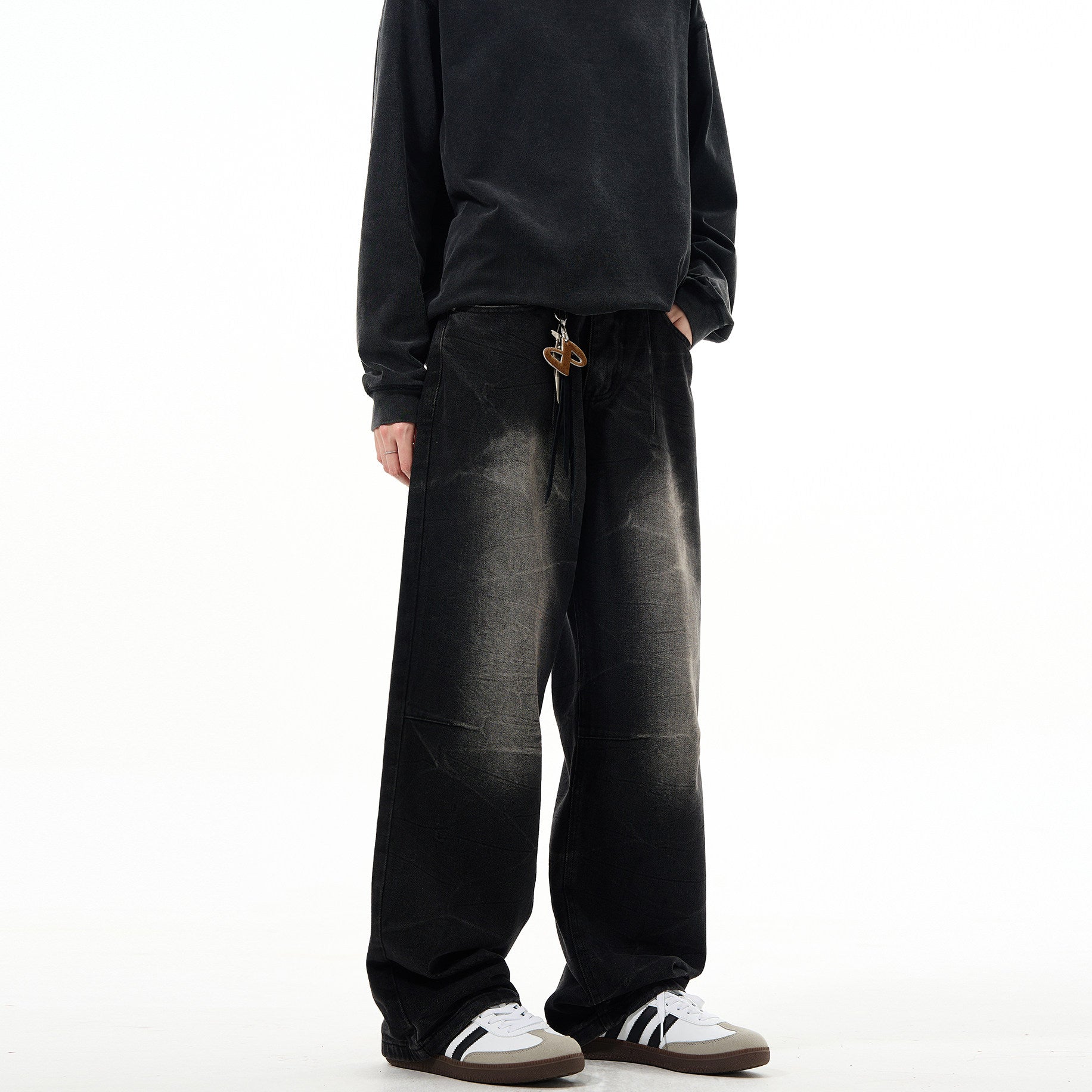 Street Line Sandblasted Wide-Leg Jeans
