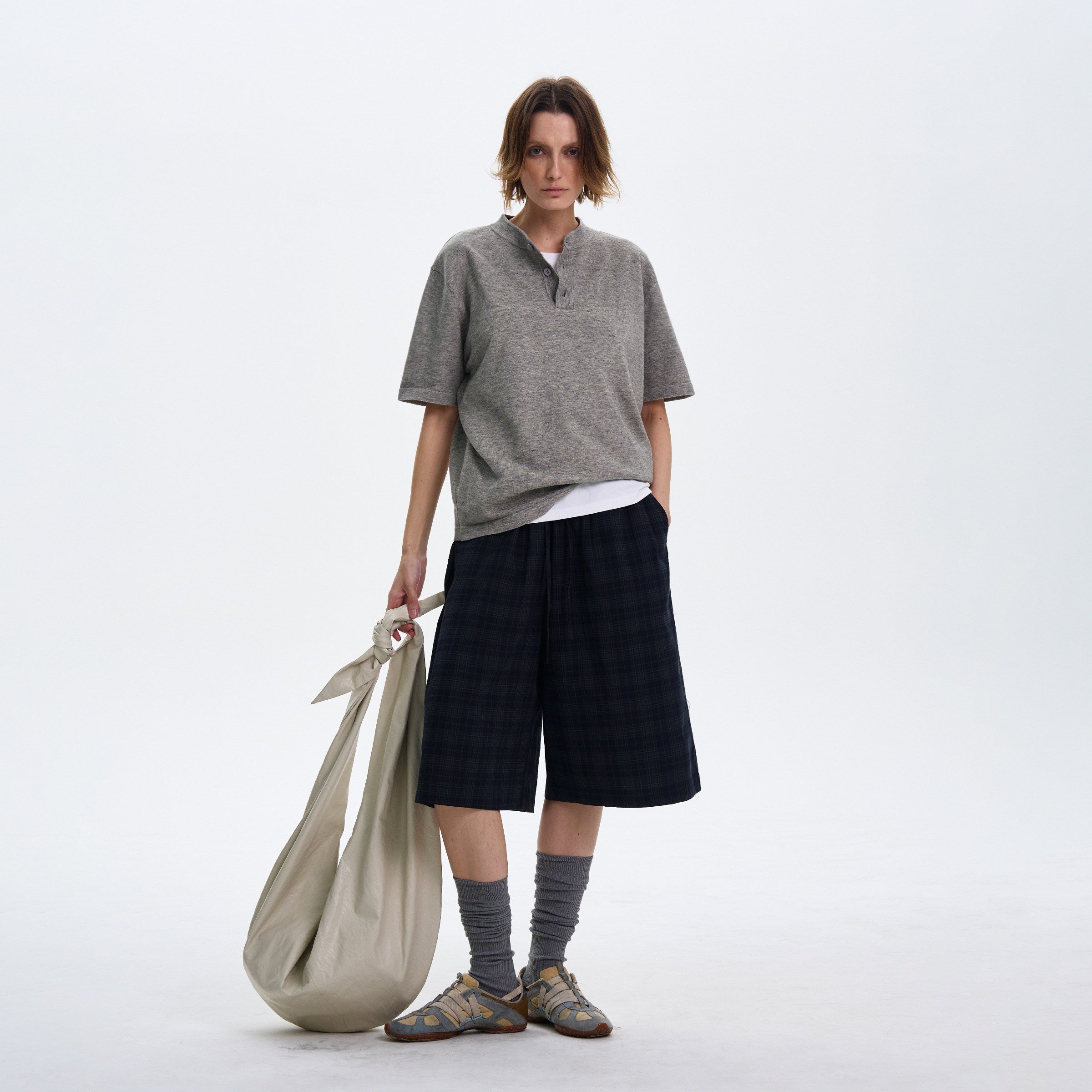 Vanta Henley Tee