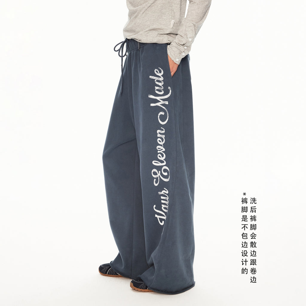 Eclipse Script Sweatpants