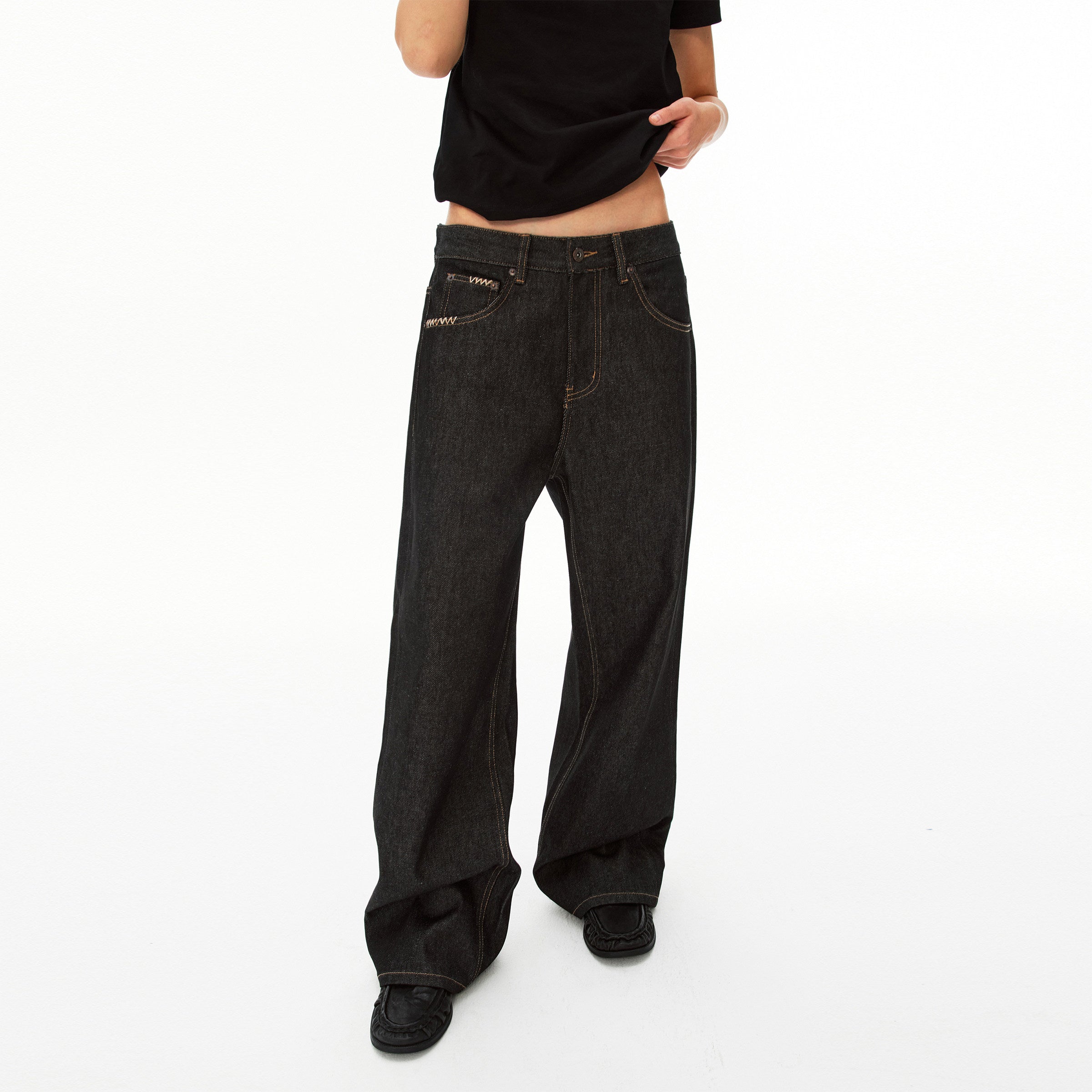 Vanta Core Straight Denim