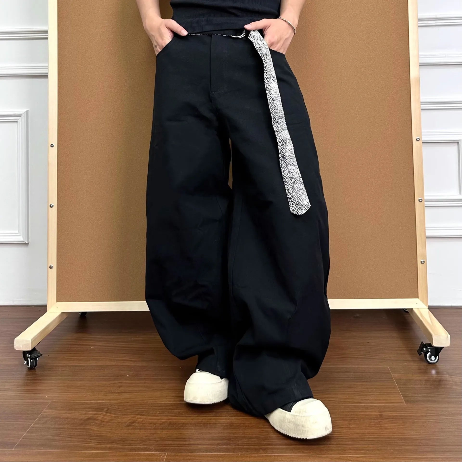 PHANTOM Straight Pant