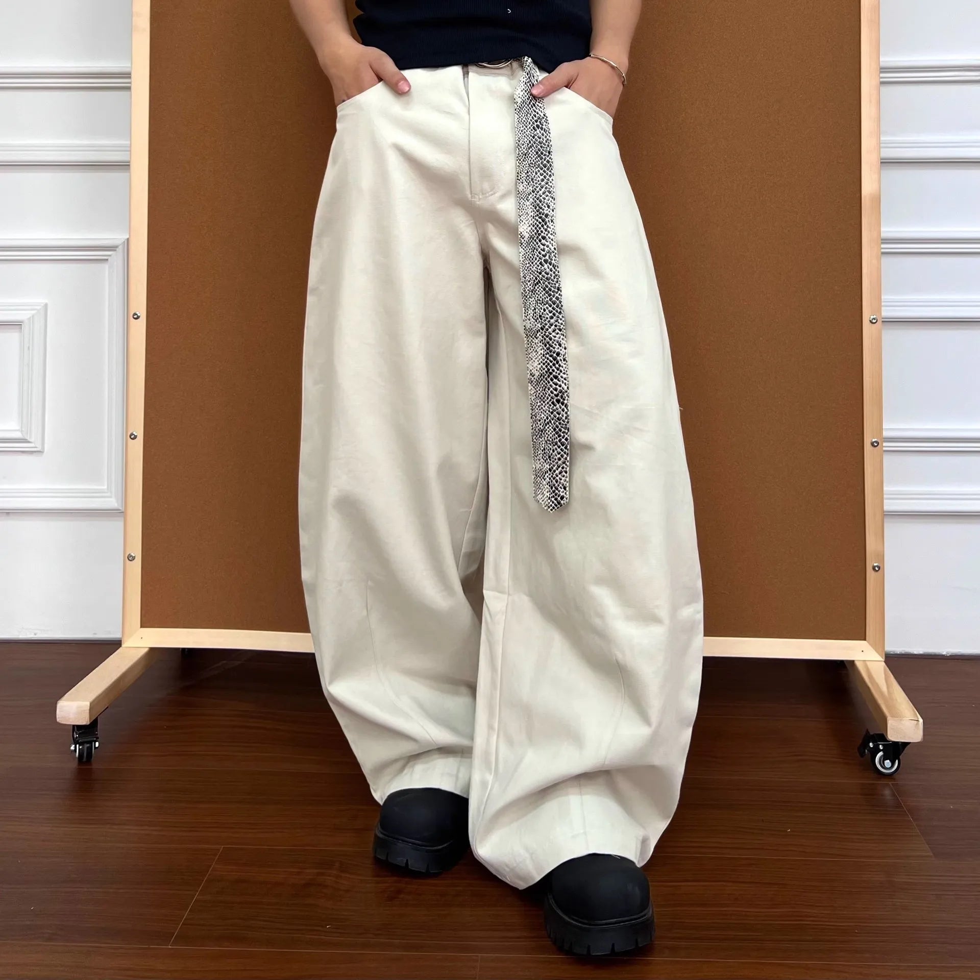 PHANTOM Straight Pant