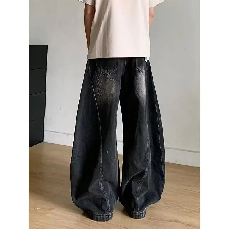 Blade Washed Wide-Leg Jean